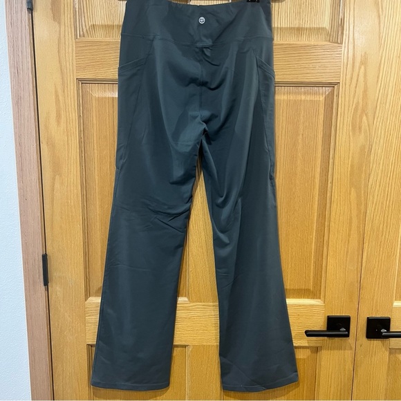 Women’s Dark Gray Wide-Leg Athletic or Lounge Pants with Side Pockets - Picture 3 of 7